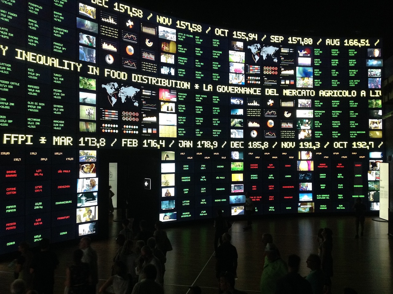 香港资料大全正版资料2024年免费_数据驱动方案_极致版XQP76.98.73