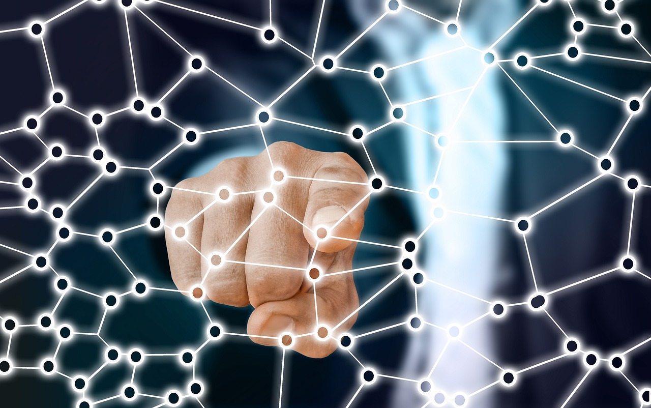 2024管家婆一特一肖-深度解析社会网络对信息传播的作用机制