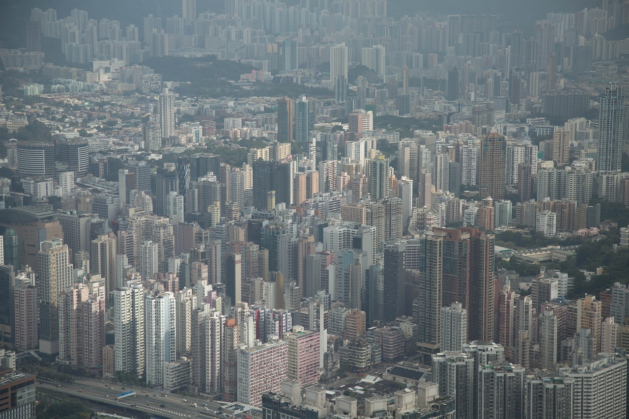 揭秘杭州最新楼盘魅力，探索新领地，2017杭州楼市概览