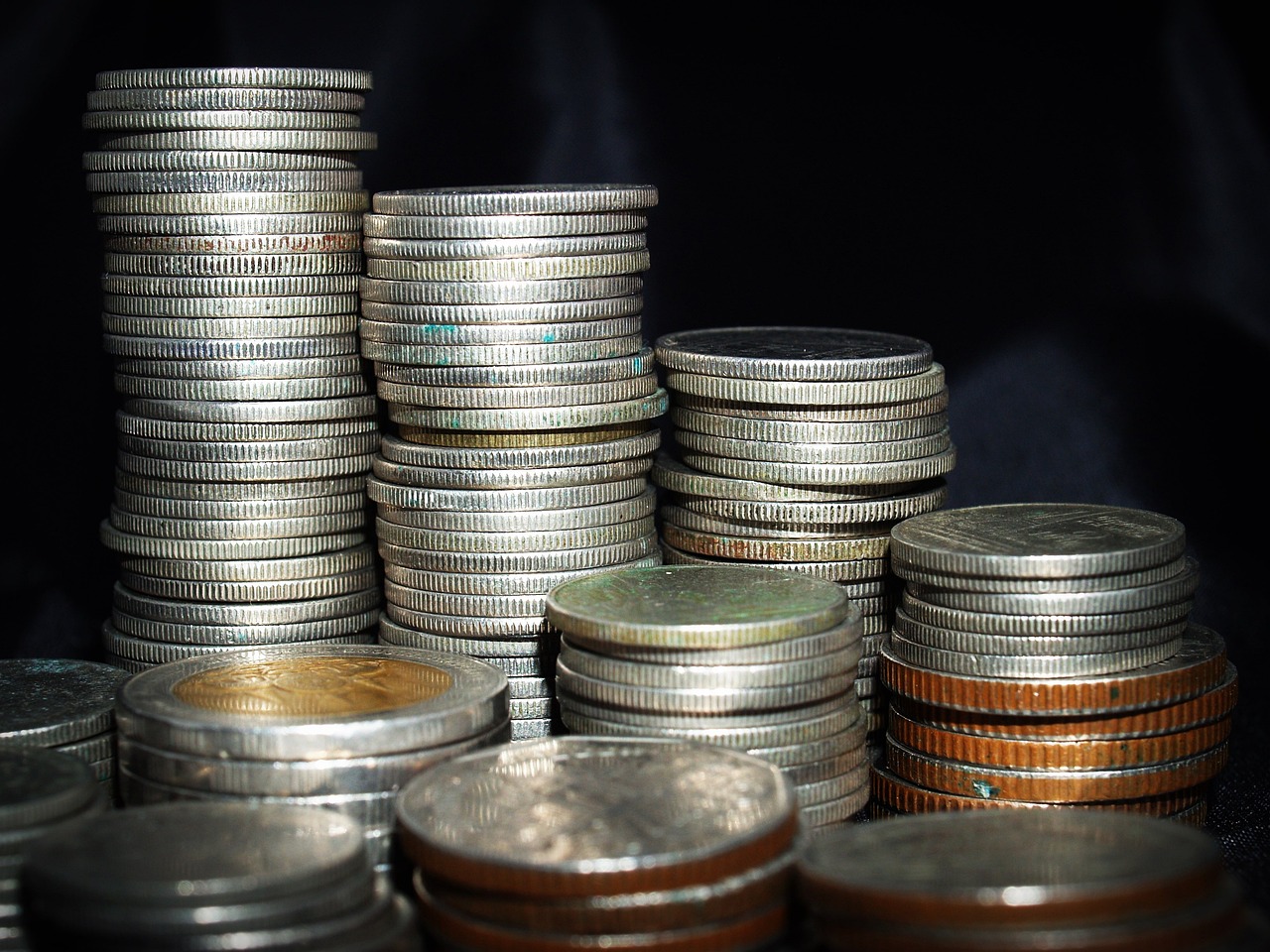 钼的股票，投资亮点、挑战及策略分析